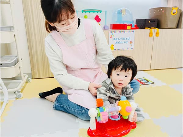 現役ママによる無料託児