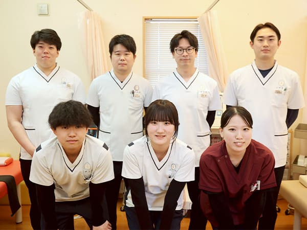 いのラボ接骨院グループスタッフ