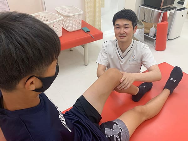 関節の動きの確認